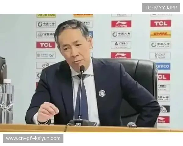球员赛季末被评为俱乐部精神领袖其敬业态度受人敬佩 球员赛季末被评为俱乐部精神领袖其敬业态度受人敬佩